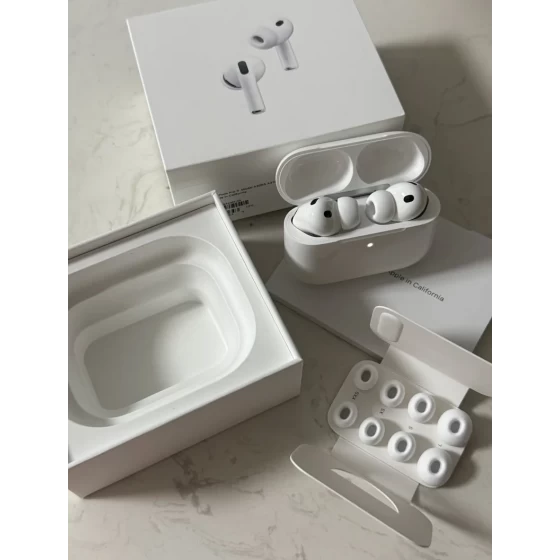 Airpods pro 3 type c-After placing your order, please contact the shop owner regarding payment. WhatsApp: +86 18824580673