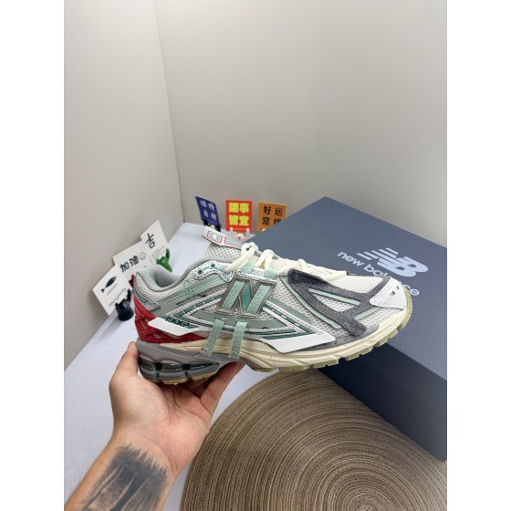 New Balance 1906A 舒适贴合 网布合成革跑步鞋 男女同款 米绿 尺码：36-45带半码